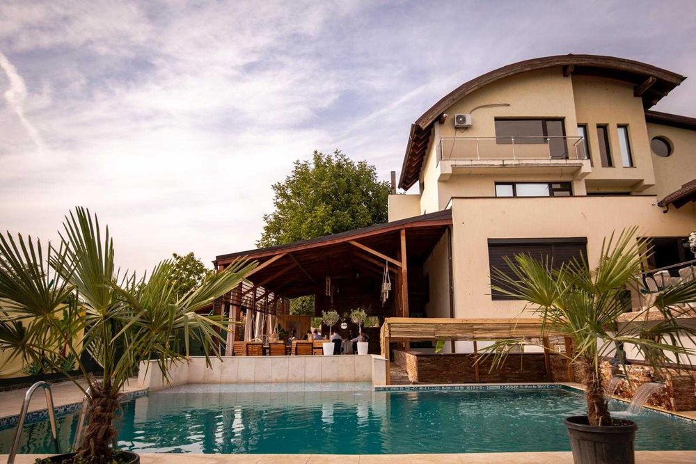 Vila petreceri private/majorate/evenimente/locație petreceri private