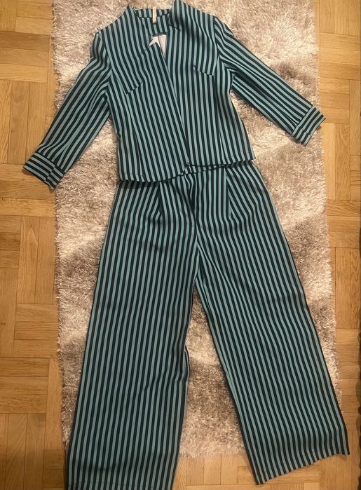 Дамски пролетен комплект