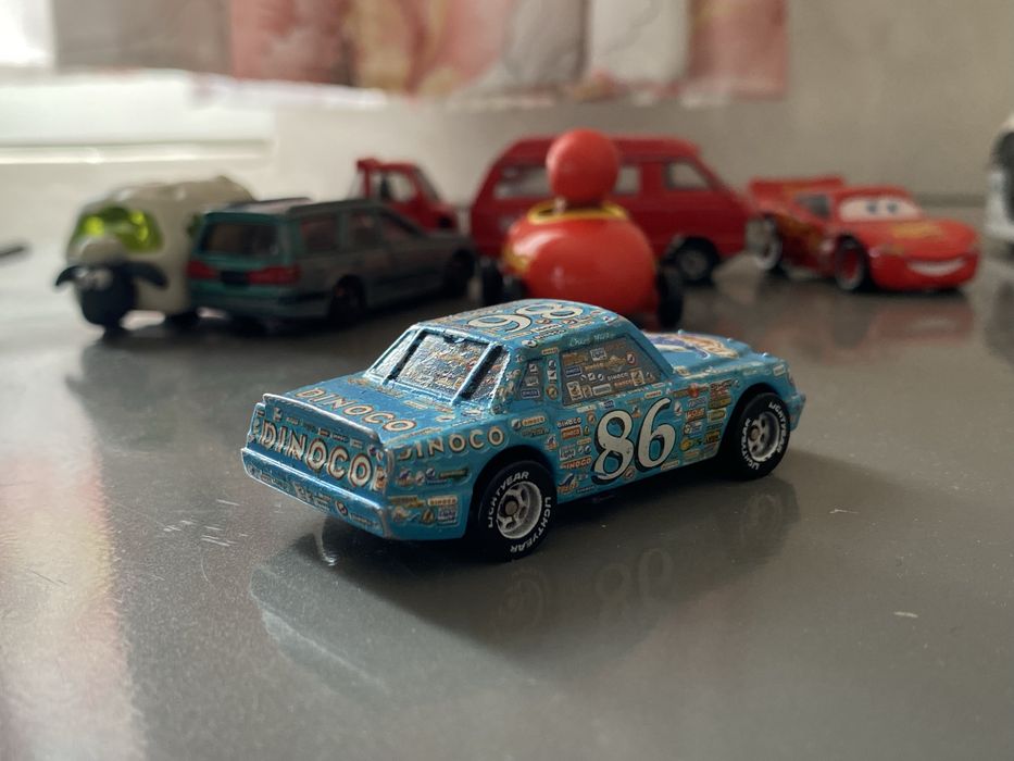 Mikky Mouse машинка Япония