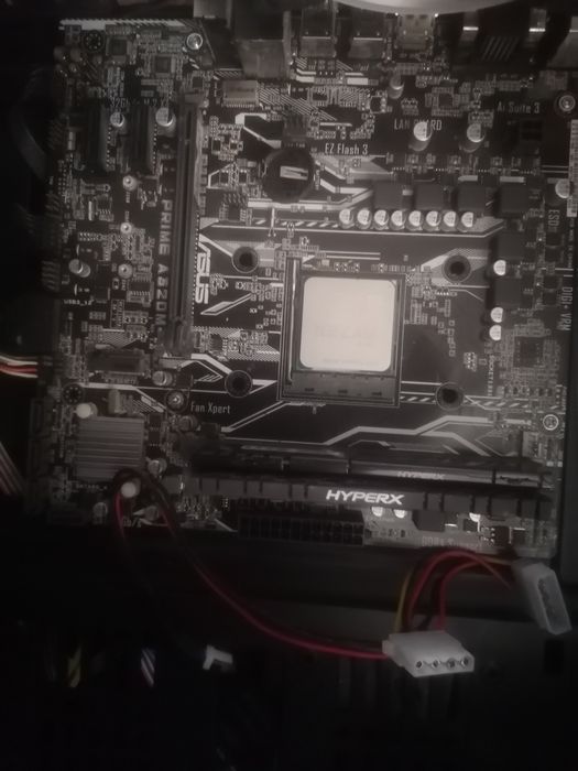 Kit Cpu ryzen 5 2400g (grafica integrata), Asus prime A320M-K 16gb ddr4 2400 +cooler amd AMD Wraith Stealth