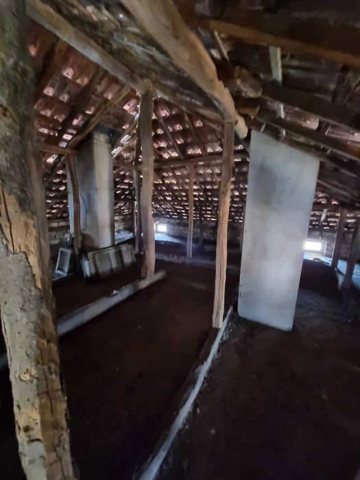 1650-Продава се къща подходяща за две семейства в село Гецово