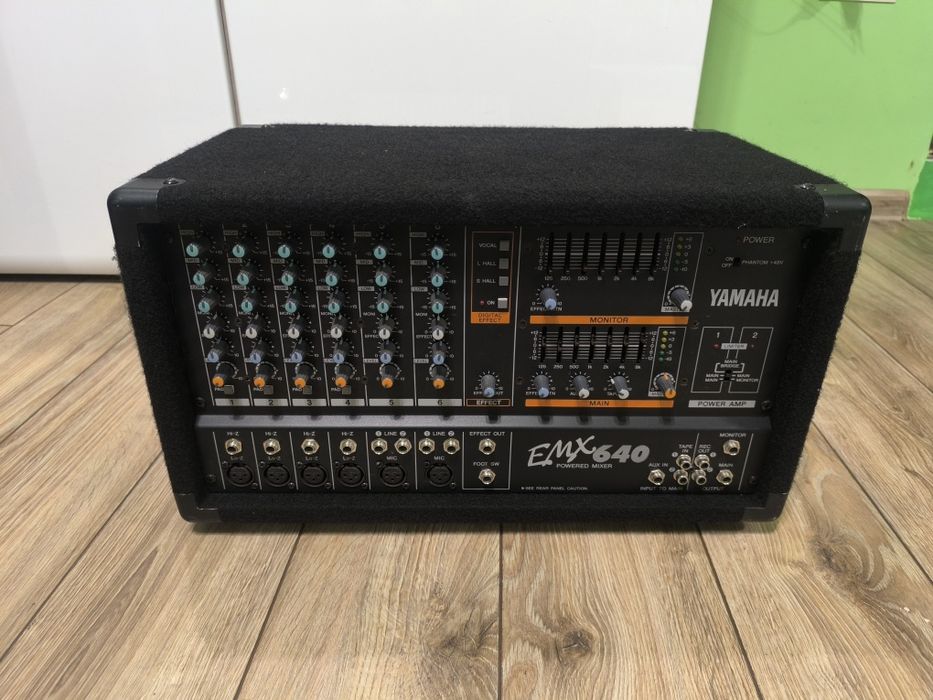 Yamaha EMX640 – mixer amplificat 6 canale, 2x200W, stare foarte buna