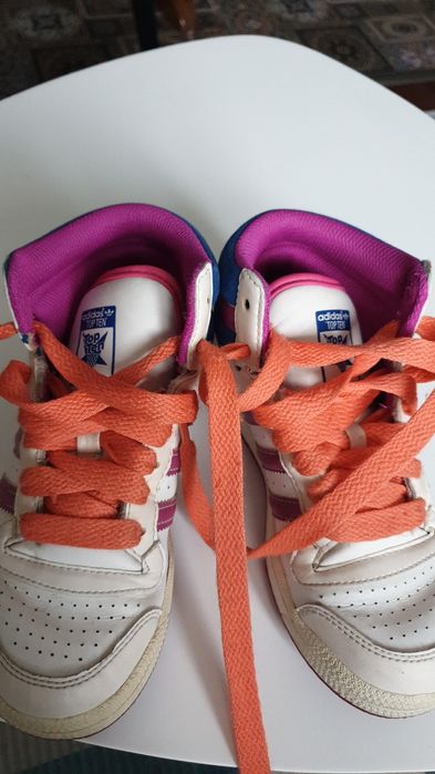 Vand ghete Adidas top ten fete marimea 32 stare buna