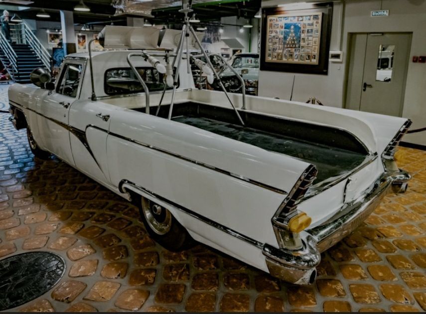 Ретро редкие автомобиля любой марки на заказ.