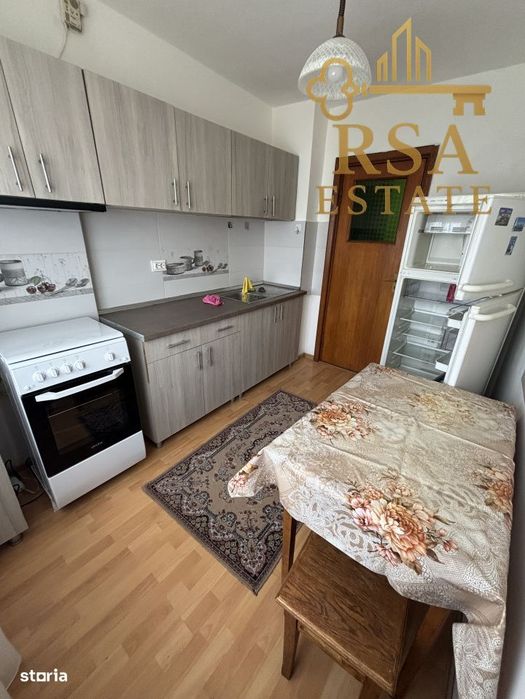 Apartament cu 2 camere de inchiriat Hanu Haiducilor etaj 3 Rm Valcea