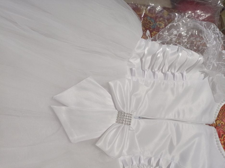 Платье 11-12 лет рост 152