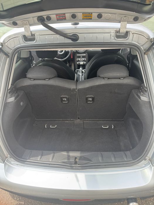 MINI Cooper R56 1.6 120 CP | Motor refăcut la Mini Garaj | Climatronic