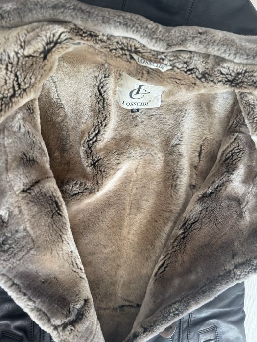 Продвм натуральную дубленку