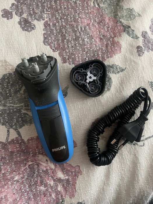 Электробритва Philips