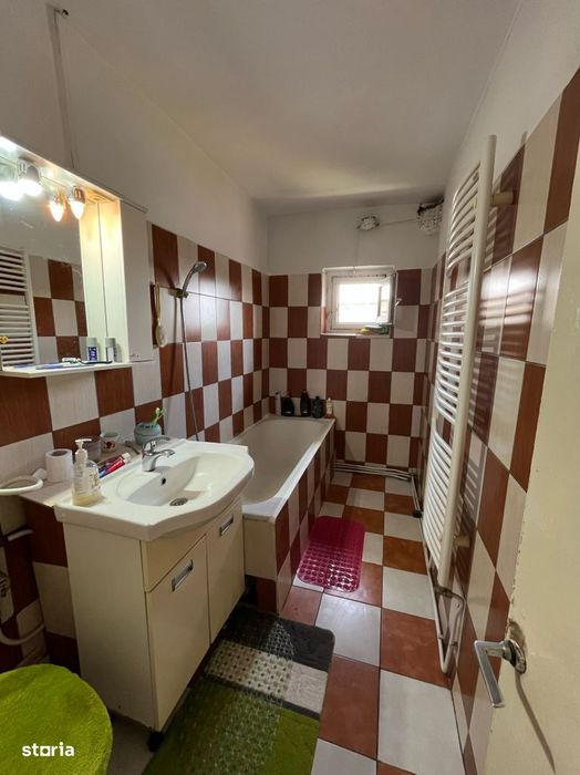 Apartament trei camere - 82 mp - Poliție Gară