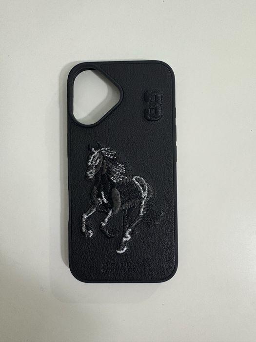 Чехол Айфон 16 черный