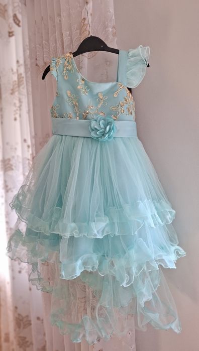 Rochie pt. fete !