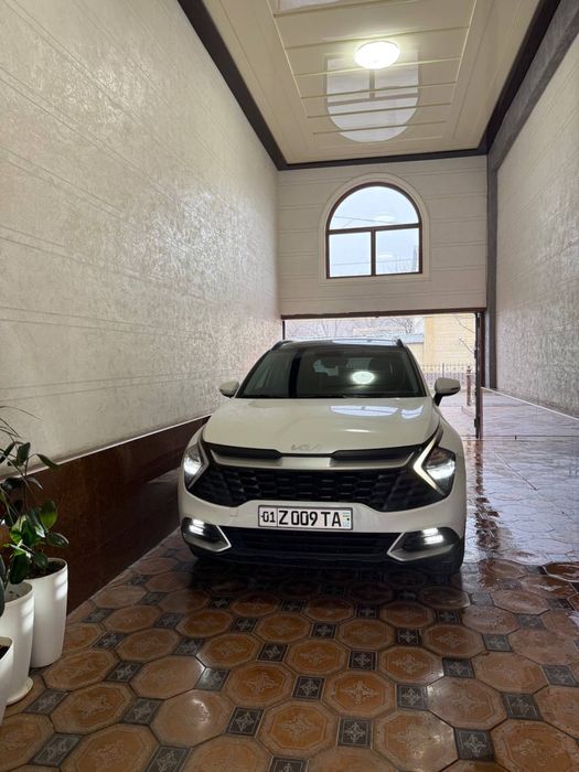 Срочно! Продается KIA Sportage 2023 года выпуска