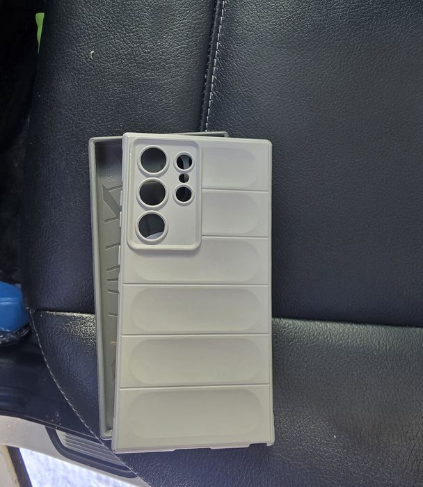 Калъфи Spigen Samsung S24 Ultra