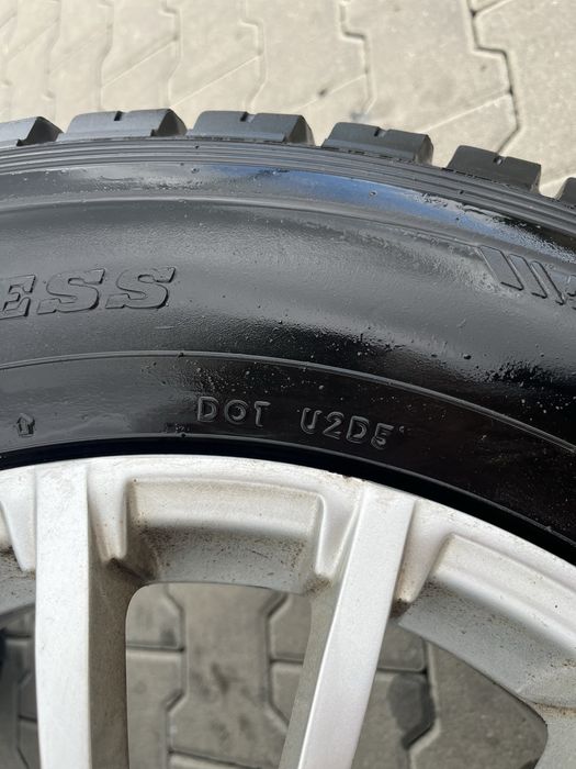 Set 4 jante OZ Italia + anvelope de iarnă Dunlop Grandtrek SJ5 265/60 R18