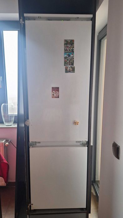 Frigider încorporabil Whirlpool