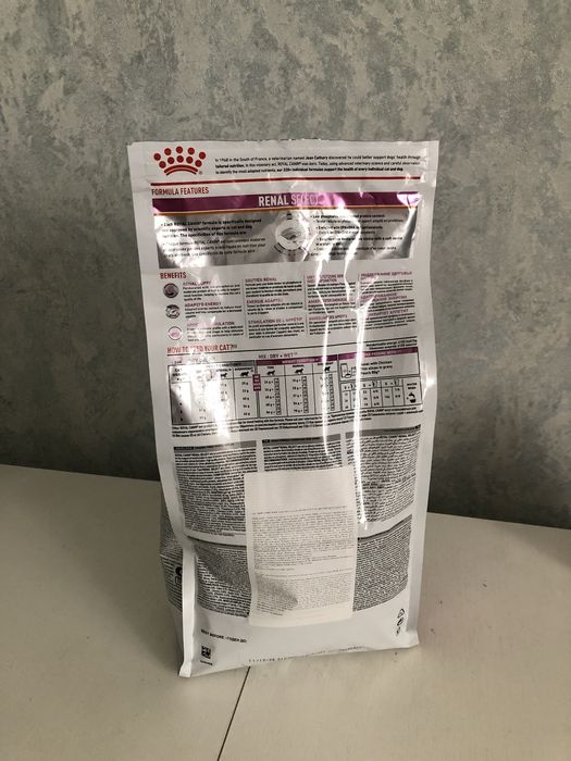 Royal Canin renal select в идеальном состоянии