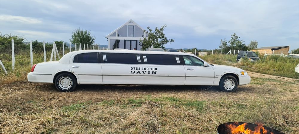 Limuzină de închiriat Vaslui Bacău Focșani barlad Braila Galati Buzau