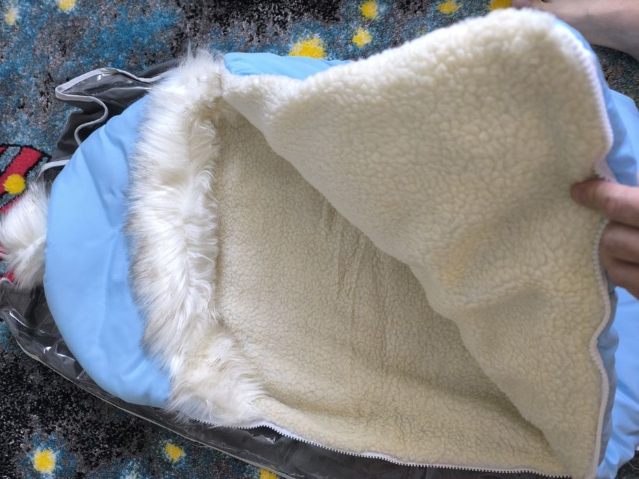 Продам конверты на выписку зимние