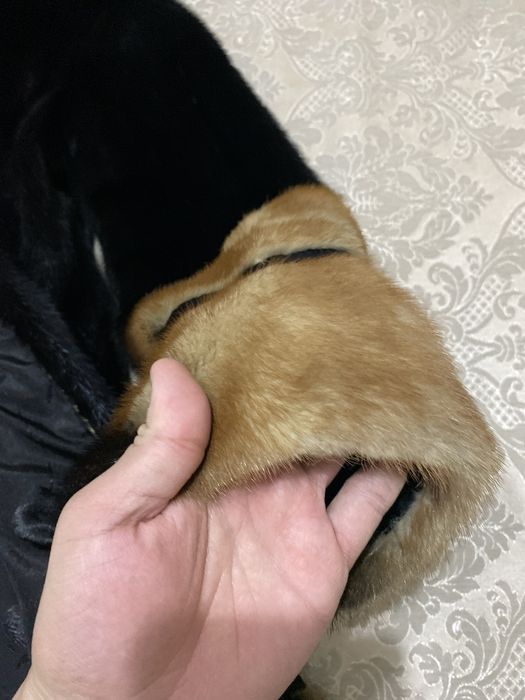 Продам норковую шубу