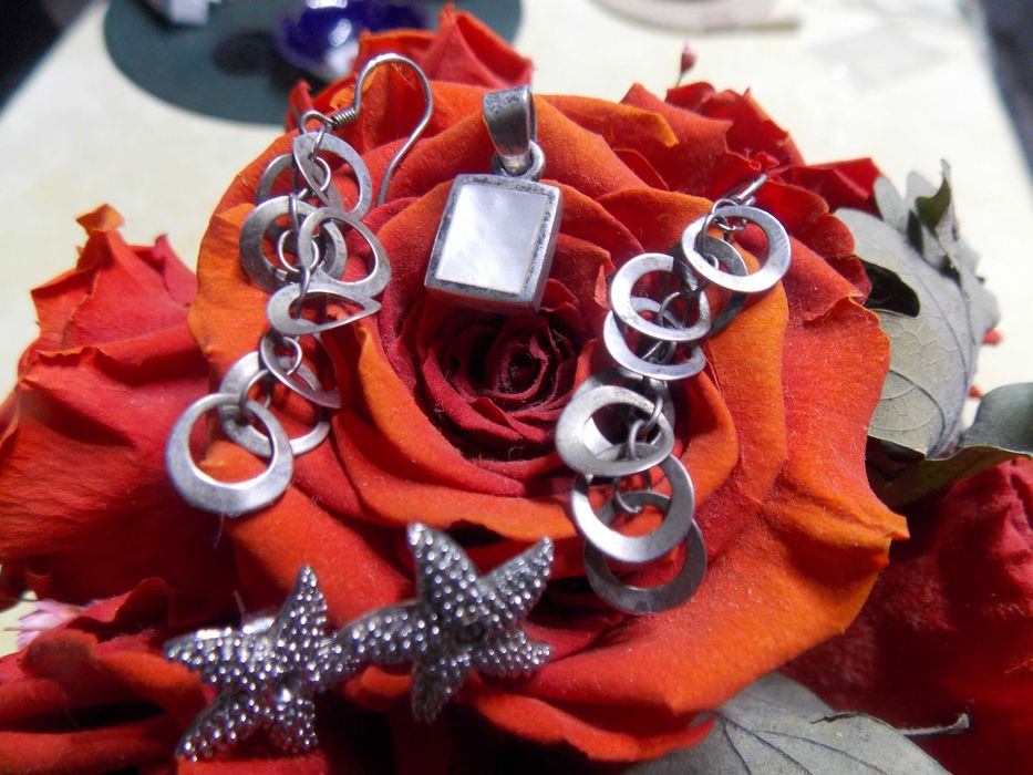 bijuterii argint set cercei+pandantiv si bratara/inel - 75 lei