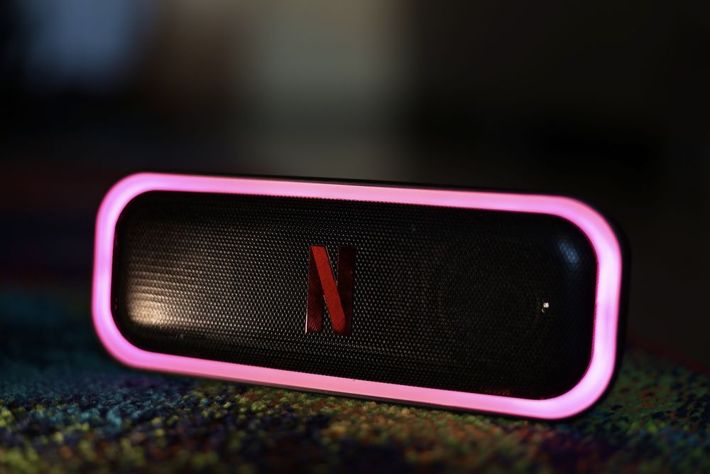 Boxa NETFLIX de la OMV