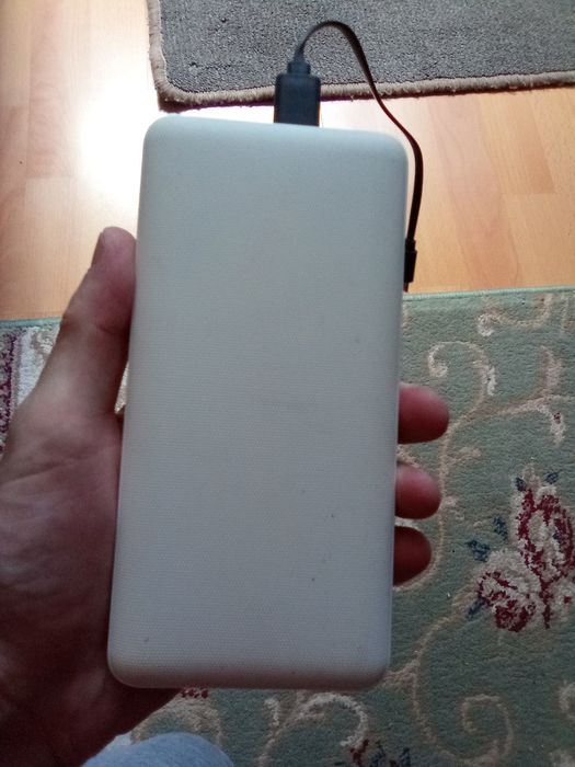 Oferta .Baterie. Cu Încărcare Wireless,  Capacitate Mare    20.000 .