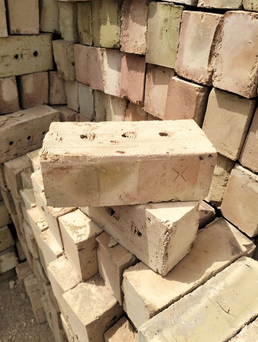 Кирпич полуторный