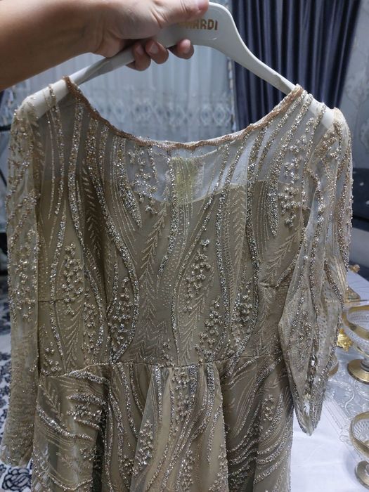 Вечерный кўйлак ва туфли