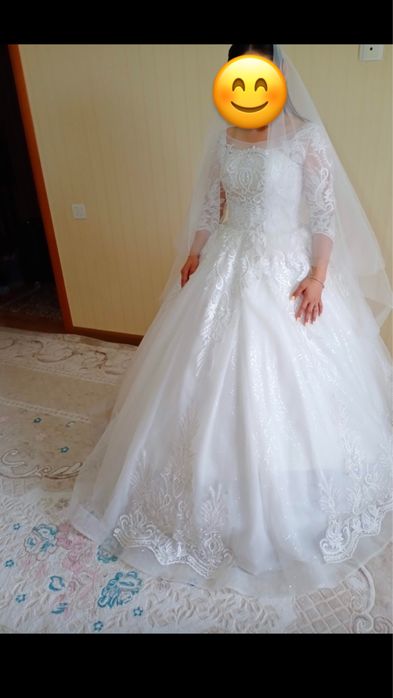 Продам свадебные платья