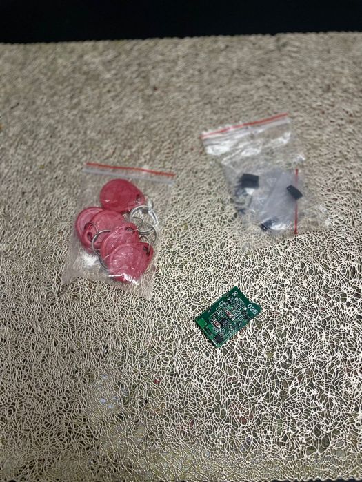 Copiere/clonare/clonare chei auto, cip-uri, transpoder, telecomenzi