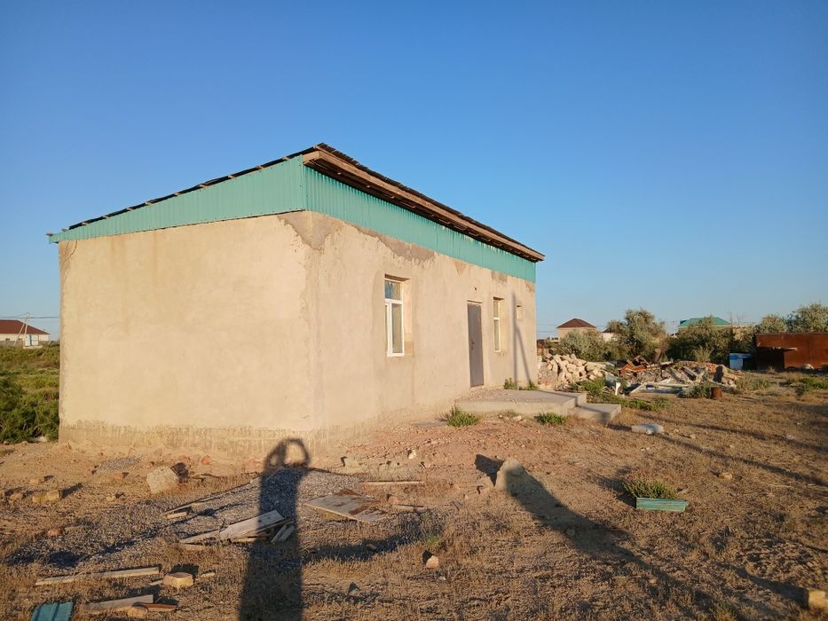 Продается времянка с хозпостроикой