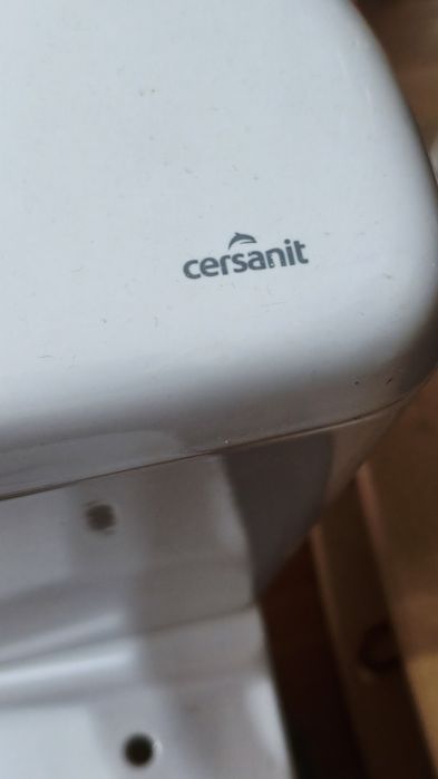 Продам унитаз б/у