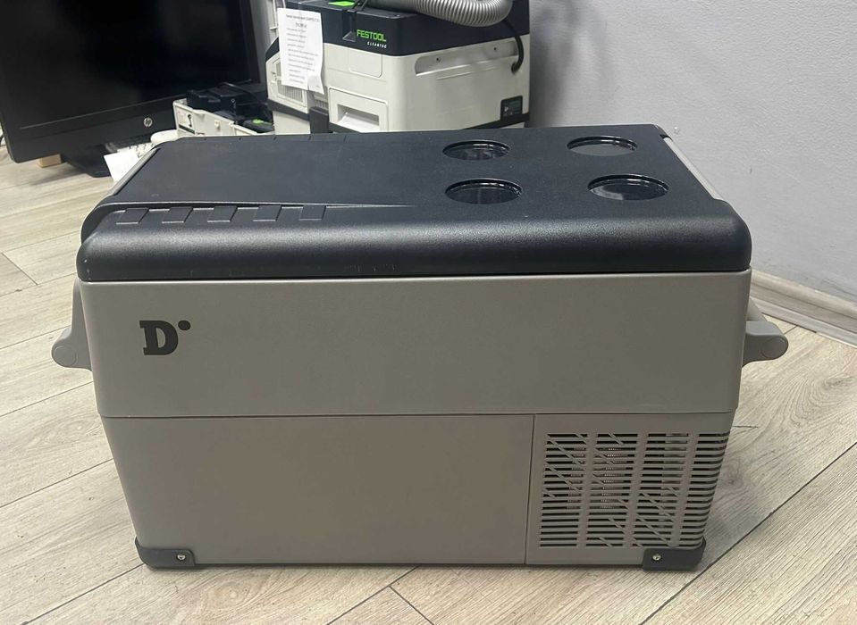 Amanet F28: Ladă frigorifică DINIWID S35 12/24V