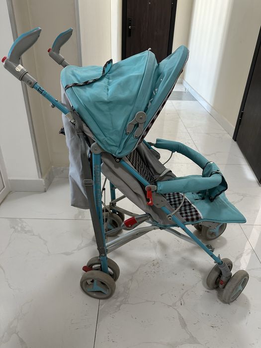 Коляска прогулочная