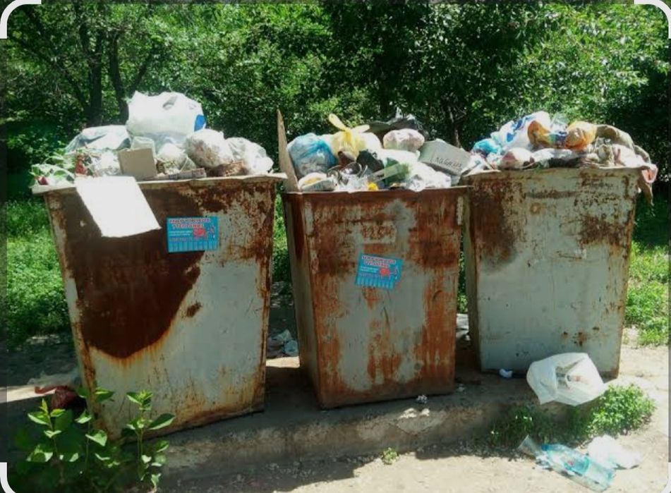 Вывоз мусора в контейнерах