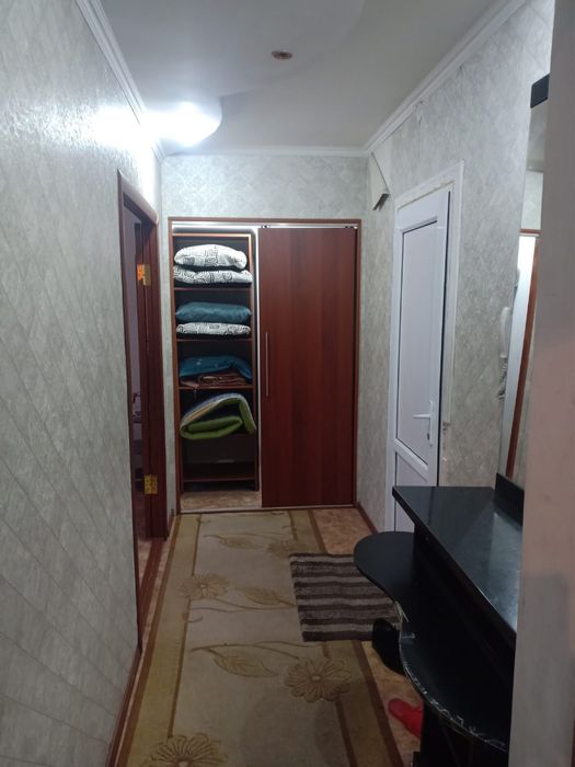 Сдам квартиру семейным в 14 мкр