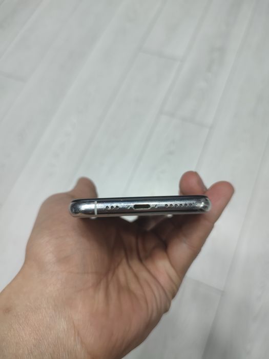 iPhone 11 pro 64 gb ( face id ) bor