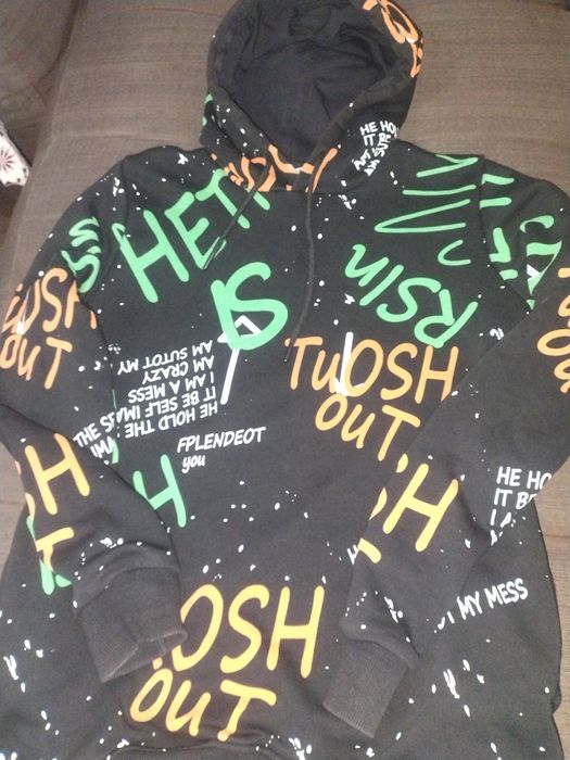 Юношески суичър размер М