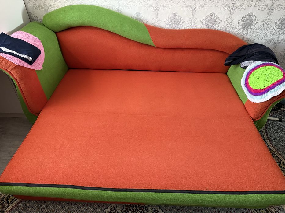 Продам софу в хорошем состоянии