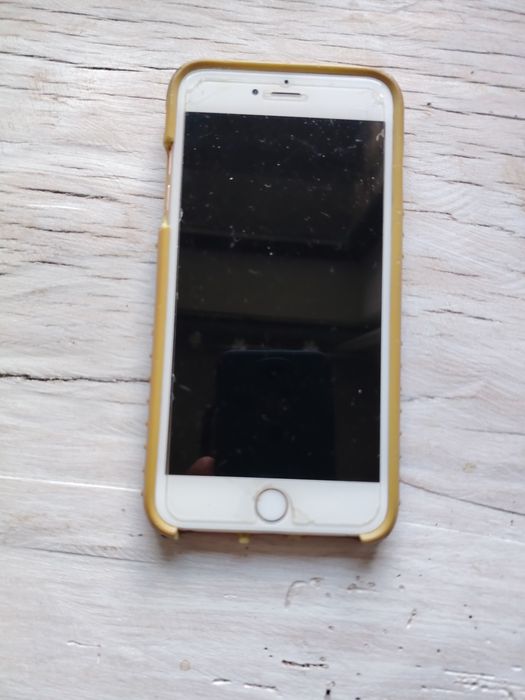 Телефон iphon 6 plus