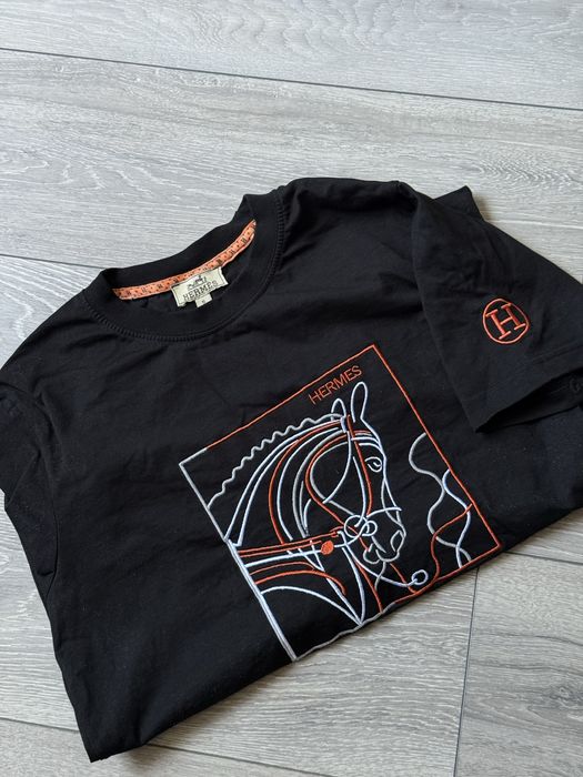 Тениска ,,Hermes”