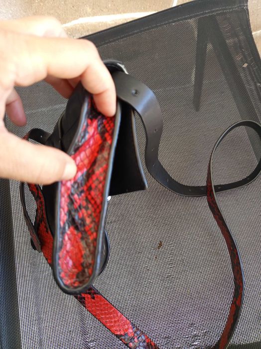 MCQ Alexander McQueen кожена чанта
