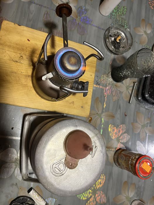 Примус шмел 1 руски