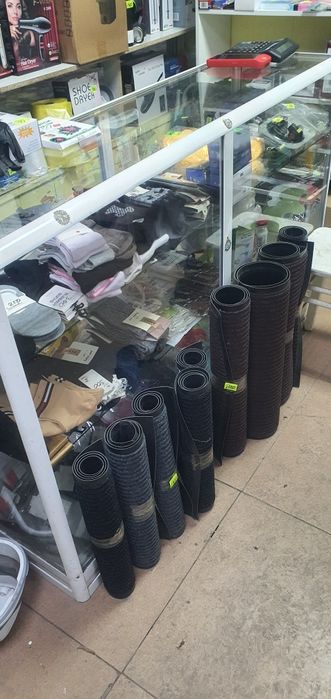 Ветрины, стелажи