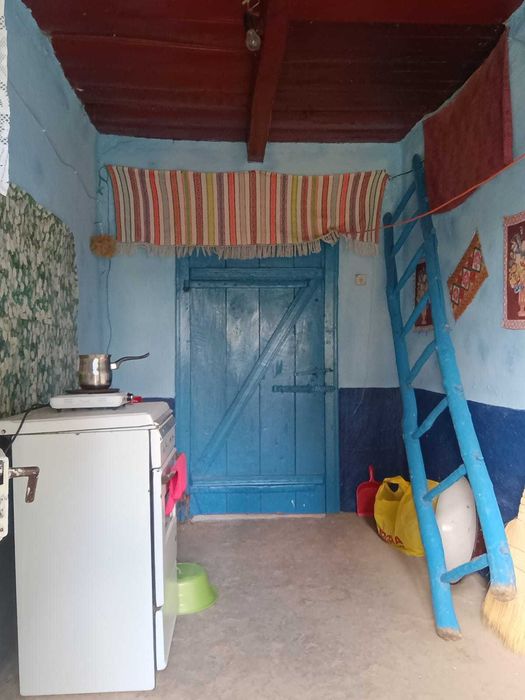 Casa de vanzare + teren