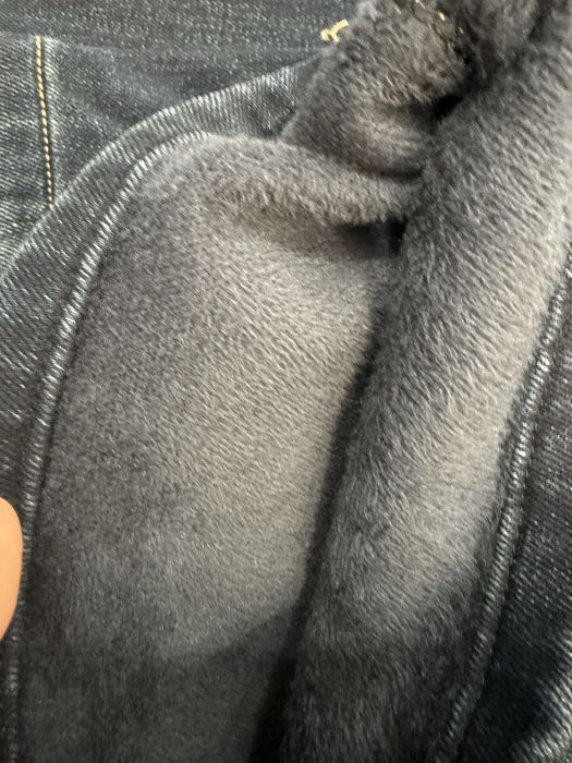 Продам утепленнеы новые джинсы