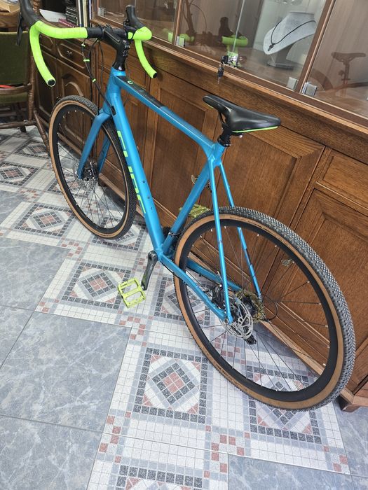 Гравел/Велосипед/Колело Cube