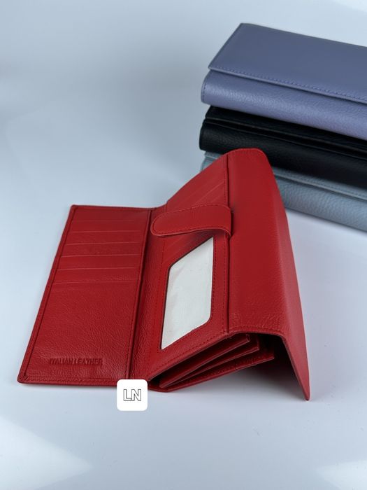 Дамско портмоне от 100% естествена кожа