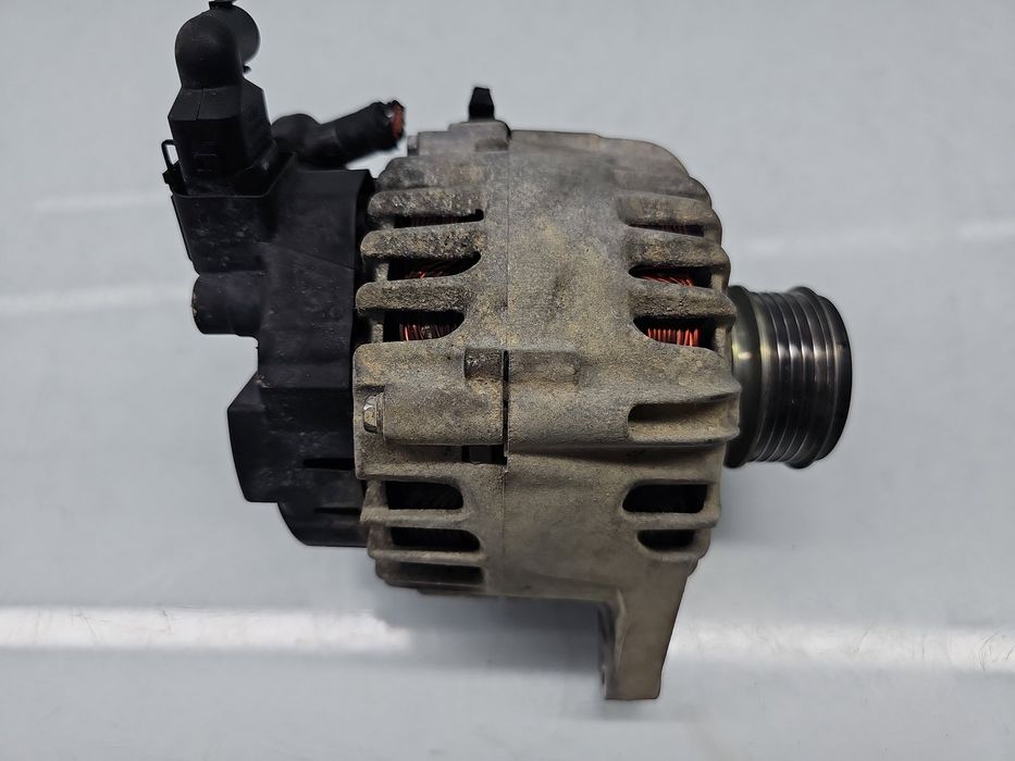 Alternator KIA Ceed (SW) [Fabr 2007-2012] 37300-2A500 1.6 CRDI D4FB 84